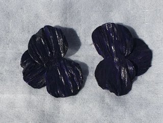 Pendientes artesanales rojos