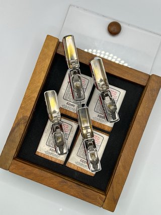 Set 4 Zippo FC Barcelona Trofeos Incluye Expositor