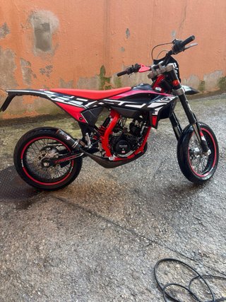 Beta RR Track 50cc Supermotard Roja