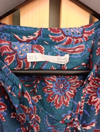 Vestido corto estampado floral
