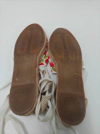 Alpargatas con estampado de cerezas