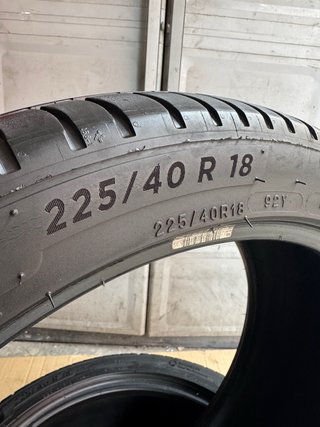 Neumáticos 225/40 R 18 92Y