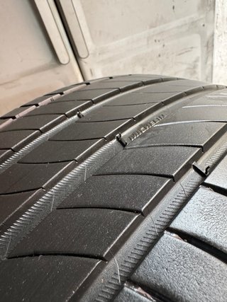 Neumáticos 225/40 R 18 92Y