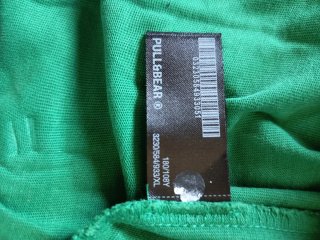 Camiseta Pull and Bear Verde Talla XL