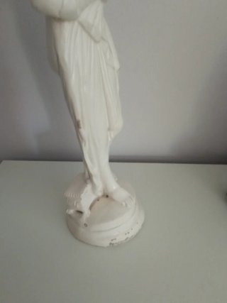Figura Estilo Venus Clásica