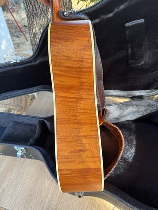 Guild D-240E Flamed Mahogany Guitarra Acústica