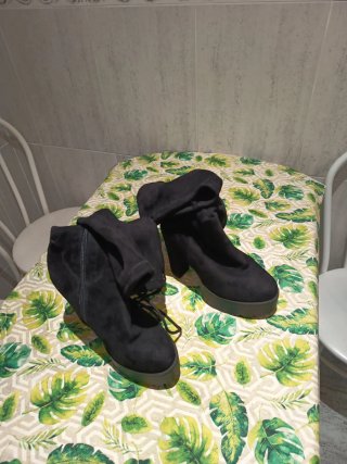 Botas altas de plataforma negras