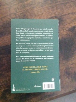 La bibliotecaria de Auschwitz