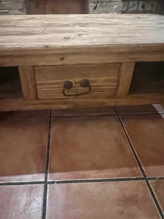 Mesa centro madera pino maciza cajón