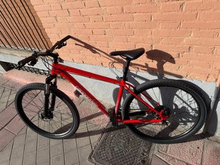 Bicicleta Cannondale 29 Taglia L  380€ negoziabile