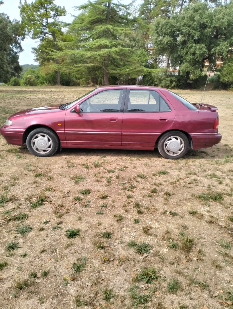 Hyundai Elantra 2004 - foto 1