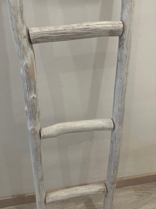 Escalera decorativa madera rústica