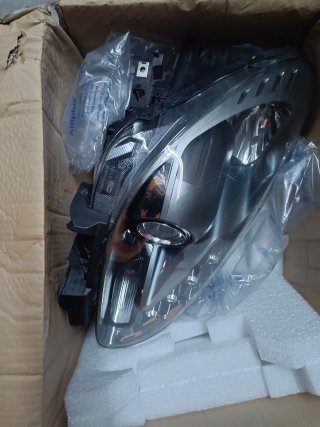 Faro Delantero Alfa Romeo Giulietta Dcho 2013