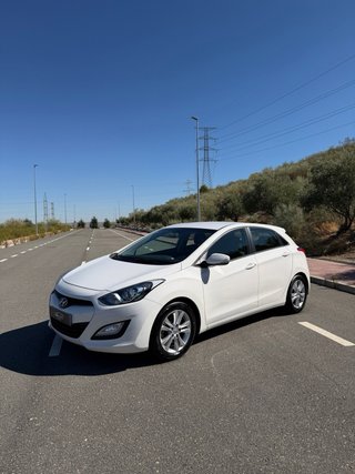 Hyundai i30 CRDI 110cv