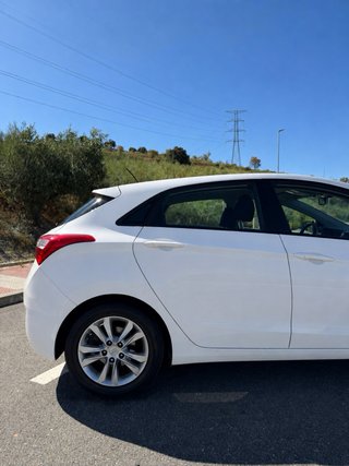 Hyundai i30 CRDI 110cv