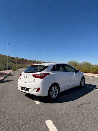 Hyundai i30 CRDI 110cv