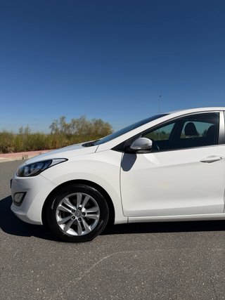 Hyundai i30 CRDI 110cv