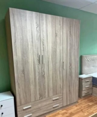 Armadi in legno