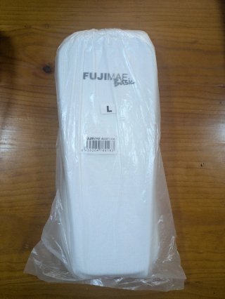 Pack (Guantes 12oz+2pares Espinilleras+vendas)