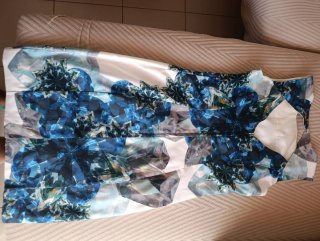 Vestido H&M Talla 38 Estampado Gemas