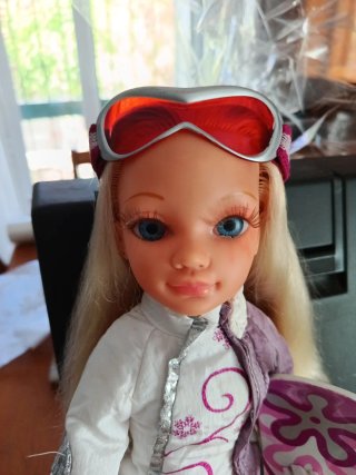 Muñeca Nancy Snowboarder