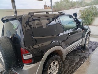 Mitsubishi Montero 2001
