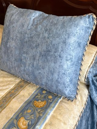 Edredón Beige y Azul de Reig Martí