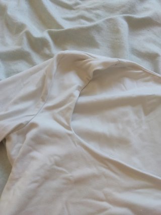 Camiseta blanca Shein escote cuadrado XS