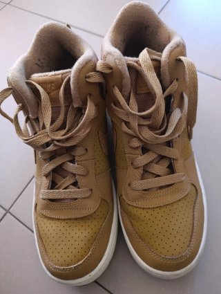 Zapatillas Nike Marrones Talla 39