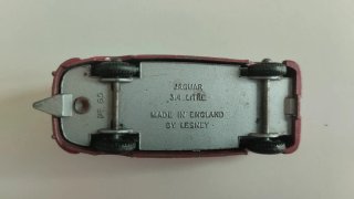 Jaguar 3.4 de Lesney Matchbox