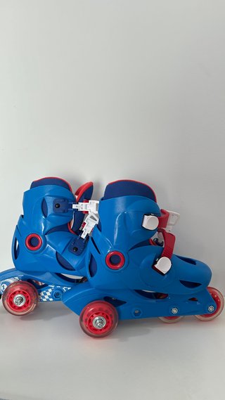 Patines en línea de 4 ruedas. Talla 28-30