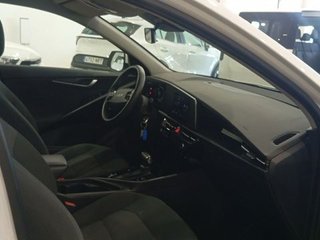 Kia Niro 1.6 GDi HEV 104kW (141CV) Concept