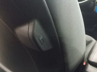Kia Niro 1.6 GDi HEV 104kW (141CV) Concept