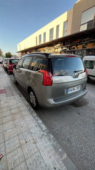 Peugeot 5008 gasolina