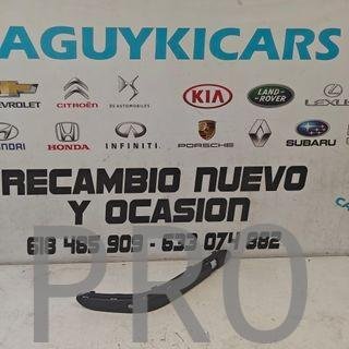 MOLDURA PARACHOQUES DELANTERO MERCEDES C NUEVO