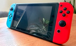 Nintendo Switch + 2 Juegos Zelda (BotW + TotK)