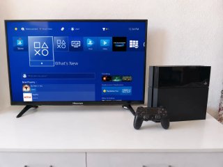 Consola PS4 Fat Negra + Mando