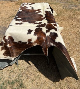 Preciosa alfombra de cuero, auténtico. Medidas
