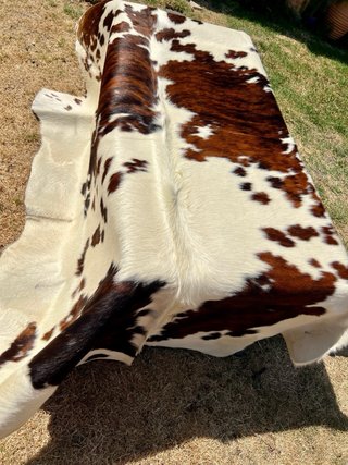 Preciosa alfombra de cuero, auténtico. Medidas