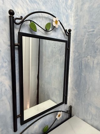 Cómoda de madera con 5 cajones