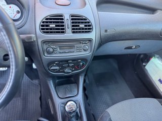 Peugeot 206 2002