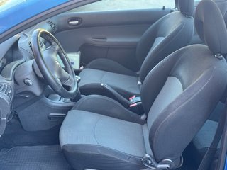 Peugeot 206 2002