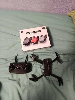 Dron C5