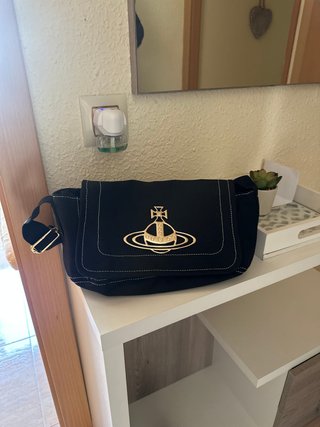 Bolso bandolera Vivienne Westwood negro