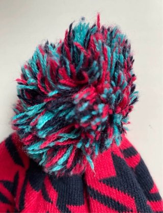 Gorrohoundstooth pompón multicolor