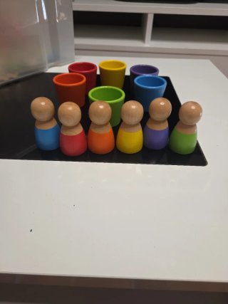 Juego Montessori Figuras y Vasos Colores