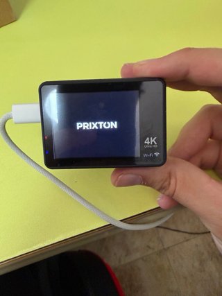 Cámara deportiva PRIXTON DV670 4K WiFi + accesorio