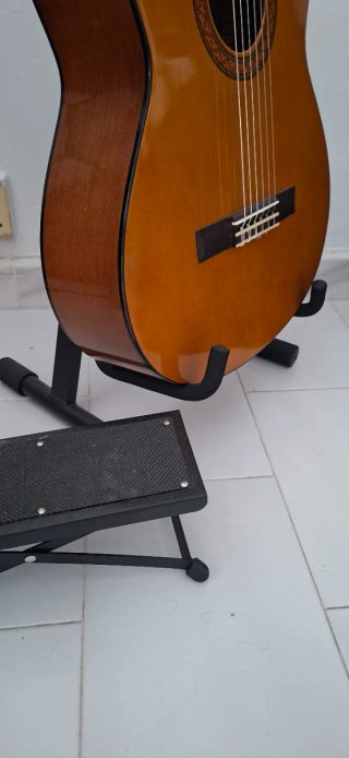 Guitarra Yamaha C40 + accesorios (con garantía)