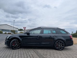 Skoda Octavia Skoda Octavia Combi 2.0 TSI 180kW 245CV DSG RS