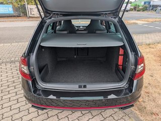 Skoda Octavia Skoda Octavia Combi 2.0 TSI 180kW 245CV DSG RS